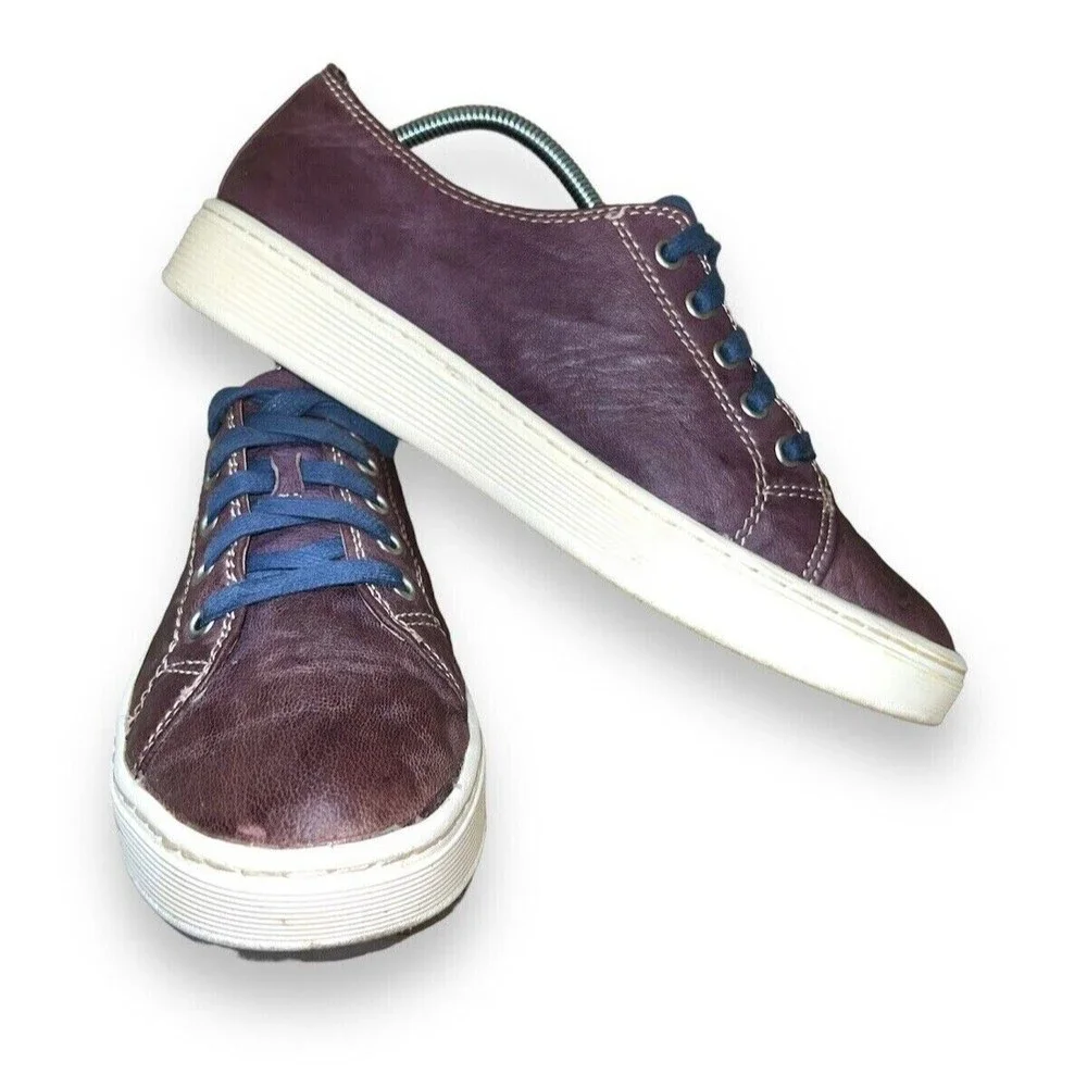 Sofft Pastel purple and blue casual low top leather‎ sneakers size 8 Med 1105107